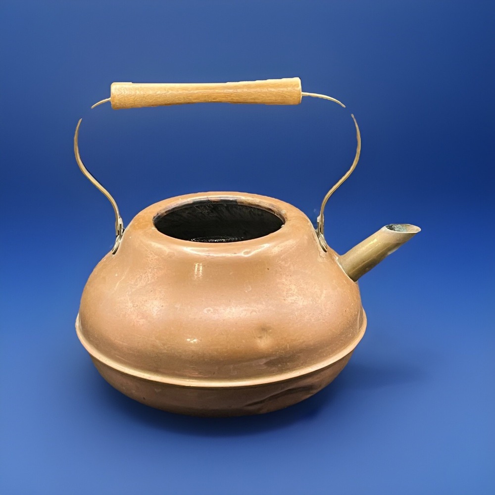 Vtg. 1950s-1960s Copper Spartan Tea Kettle / Pot w/ Wooden Handle - No Lid‎